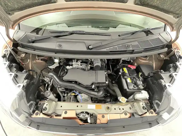 トヨタ ルーミー カスタムG 千葉県 2022(令4)年 1.5万km ブリリアントカッパークリスタルマイカ 禁煙/スマートアシスト/・衝突軽減/・レーンキープ/・コーナーセンサー/・レーダークルーズ/・横滑り防止装置/両側電動ドア　両側パワースライドドア/純正9インチナビ/・型式：NSZT-Y68T/・CD/DVD/Bluetooth/フルセグTV/SD/FM・AM/全方位カメラ　アラウンドビュー/LEDヘッドライト/フォグランプ/オートライト/オートハイビーム/前席シートヒーター/純正14インチアルミホイール/ビルトインETC2.0/スマートキー/プッシュスタート/アイドリングストップ/スペアキー/オートエアコン/純正フロアマット/電動格納ミラー/ステアリングリモコン　ステアリングスイッチ/電動パーキングブレーキ/オートブレーキホールド