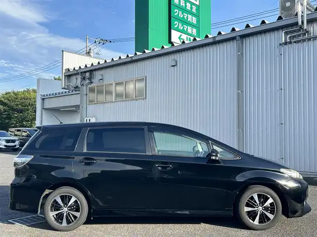 トヨタ ウィッシュ 1．8S 静岡県 2012(平24)年 12.6万km ブラック SDナビ（AM/FM/CD/DVD/TV/AUX/USB）/バックカメラ/ビルトインETC/パドルシフト