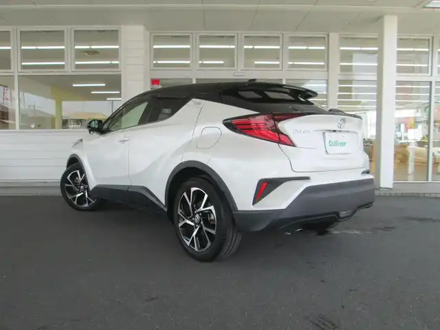 トヨタ Ｃ－ＨＲ G－T 千葉県 2020(令2)年 1.5万km ブラック/ホワイトパールクリスタルシャイン 2トーン 純正ディスプレイオーディオ(ナビ機能有)/バックカメラ/純正オーディオ【フルセグTV/BT/USB】/Toyota Safety Sense/LEDヘッドライト&LEDフォグランプ/レーダークルーズコントロール/LDA/ブラインドスポットモニター/ナビ連動ステアリングスイッチ/ハーフレザーシート/社外前後ドライブレコーダー/ビルトインETC2.0、スペアキー/取扱説明書/ナビ取扱説明書/新車時保証書/トヨタ整備記録簿(R3/5/6)