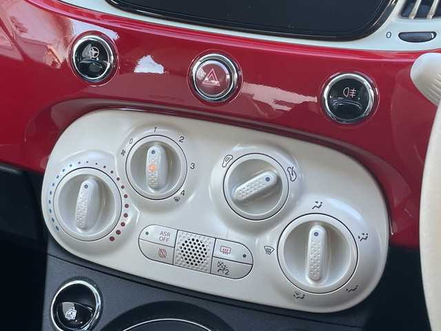 フィアット ５００ 1．2 ポップ 静岡県 2019(令1)年 4.8万km ロッソ・オフィチーナ Uコネクト（Bluetooth、USB）　/Cityモード　/ステアリングスイッチ　/革巻きステアリング　/グレンチェック柄シート/ETC　/リモコンキー　/スペアキー　/保証書　/取説