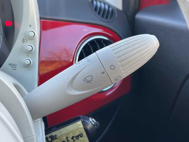 フィアット ５００ 1．2 ポップ 静岡県 2019(令1)年 4.8万km ロッソ・オフィチーナ Uコネクト（Bluetooth、USB）　/Cityモード　/ステアリングスイッチ　/革巻きステアリング　/グレンチェック柄シート/ETC　/リモコンキー　/スペアキー　/保証書　/取説