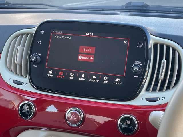 フィアット ５００ 1．2 ポップ 静岡県 2019(令1)年 4.8万km ロッソ・オフィチーナ Uコネクト（Bluetooth、USB）　/Cityモード　/ステアリングスイッチ　/革巻きステアリング　/グレンチェック柄シート/ETC　/リモコンキー　/スペアキー　/保証書　/取説