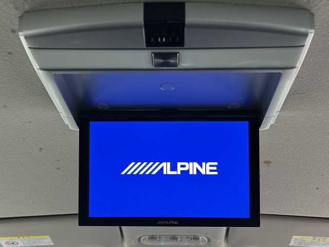 日産 セレナ ハイウェイスター 埼玉県 2011(平23)年 7万km ブリリアントホワイトパール 社外フリップダウンモニター/純正ナビ/　(Bluetooth/CD/DVD/iPod/USB/VTR/FM/AM)/フルセグテレビ/バックカメラ/ビルトインETC/両側パワースライドドア/クルーズコントロール/横滑り防止装置/オートキセノンライト/フォグランプ/プッシュスタート/ロールサンシェード/アイドリングストップ/社外フロアマット/純正16インチアルミホイール