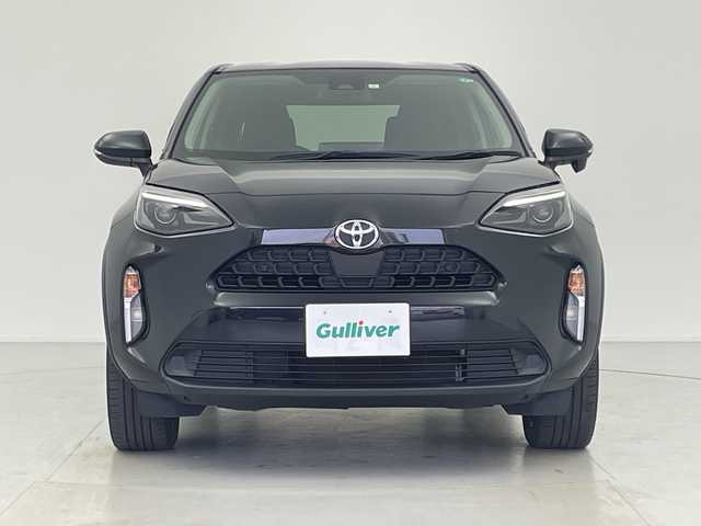 トヨタ ヤリスクロス G 愛知県 2021(令3)年 6.8万km ブラックマイカ 純正8インチディスプレイオーディオ/・Bluetooth/・フルセグテレビ/・スマートフォン接続/バックカメラ/衝突軽減ブレーキ/レーンキープアシスト/オートマチックハイビーム/前後コーナーセンサー/レーダークルーズコントロール/ビルトインETC/クリアランスソナー/電子パーキング/オートブレーキホールド