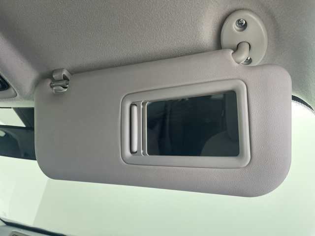 トヨタ ヤリスクロス G 愛知県 2021(令3)年 6.8万km ブラックマイカ 純正8インチディスプレイオーディオ/・Bluetooth/・フルセグテレビ/・スマートフォン接続/バックカメラ/衝突軽減ブレーキ/レーンキープアシスト/オートマチックハイビーム/前後コーナーセンサー/レーダークルーズコントロール/ビルトインETC/クリアランスソナー/電子パーキング/オートブレーキホールド