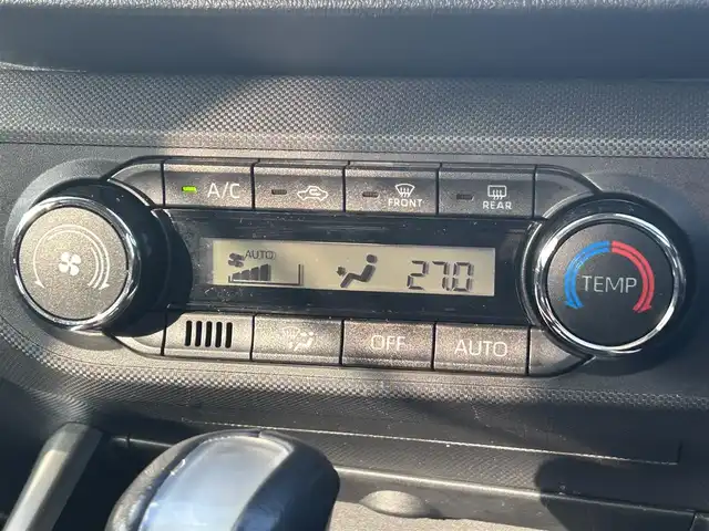 トヨタ ライズ Z 岡山県 2020(令2)年 5.8万km ブラックマイカメタリック/シャイニングホワイトパール 登録時走行距離57562km/純正ナビ：NSZT-W68T/(AM/FM/SD/DISC/TV/Bluetooth)/モデリスタエアロ/スマートアシスト/・衝突回避支援ブレーキ機能/・衝突警報機能/・車線逸脱警報機能/・誤発進抑制制御機能/・先行車発進お知らせ機能/・オートハイビーム /パノラマモニター/レーダークルーズコントロール/ブラインドスポットモニター/シートヒーター(D+N席)/スペアキー×1/ビルトインETC/ドライブレコーダー/プッシュスタート/スマートキー