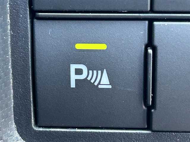 トヨタ ライズ Z 岡山県 2020(令2)年 5.8万km ブラックマイカメタリック/シャイニングホワイトパール 登録時走行距離57562km/純正ナビ：NSZT-W68T/(AM/FM/SD/DISC/TV/Bluetooth)/モデリスタエアロ/スマートアシスト/・衝突回避支援ブレーキ機能/・衝突警報機能/・車線逸脱警報機能/・誤発進抑制制御機能/・先行車発進お知らせ機能/・オートハイビーム /パノラマモニター/レーダークルーズコントロール/ブラインドスポットモニター/シートヒーター(D+N席)/スペアキー×1/ビルトインETC/ドライブレコーダー/プッシュスタート/スマートキー