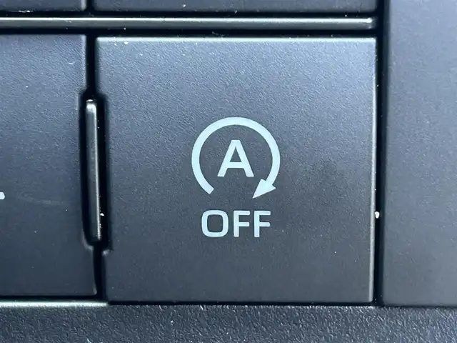 トヨタ ライズ Z 岡山県 2020(令2)年 5.8万km ブラックマイカメタリック/シャイニングホワイトパール 登録時走行距離57562km/純正ナビ：NSZT-W68T/(AM/FM/SD/DISC/TV/Bluetooth)/モデリスタエアロ/スマートアシスト/・衝突回避支援ブレーキ機能/・衝突警報機能/・車線逸脱警報機能/・誤発進抑制制御機能/・先行車発進お知らせ機能/・オートハイビーム /パノラマモニター/レーダークルーズコントロール/ブラインドスポットモニター/シートヒーター(D+N席)/スペアキー×1/ビルトインETC/ドライブレコーダー/プッシュスタート/スマートキー