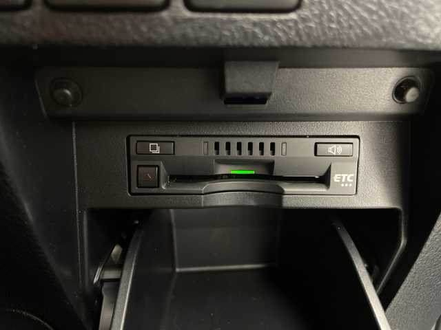 トヨタ アルファード S タイプゴールドⅡ 長野県 2021(令3)年 3.8万km ホワイトパールクリスタルシャイン 4WD/純正メモリナビ&CD&DVD&USB&BT/トヨタセーフティセンス/アダプティブクルーズコントロール/レーントレーシングアシスト/プリクラッシュセーフティ/クリアランスソナー/パーキングサポートブレーキ/ロードサインアシスト/オートマチックハイビーム/アイドリングストップ/先行車発進告知/両側パワースライドドア/パワーバックドア/ハーフレザーシート/ステアリングスイッチ/ウォークスルー/オットマン/バックカメラ/ビルトインETC/LEDヘッドライト/オートライト/フロントフォグランプ/リアフォグランプ/電動格納ミラー/ウィンカーミラー/電動ホールド/オートホールド/純正18インチAW装着/社外フロアマット/純正ドアバイザー/プッシュスタート/スマートキー