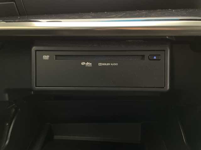 トヨタ アルファード S タイプゴールドⅡ 長野県 2021(令3)年 3.8万km ホワイトパールクリスタルシャイン 4WD/純正メモリナビ&CD&DVD&USB&BT/トヨタセーフティセンス/アダプティブクルーズコントロール/レーントレーシングアシスト/プリクラッシュセーフティ/クリアランスソナー/パーキングサポートブレーキ/ロードサインアシスト/オートマチックハイビーム/アイドリングストップ/先行車発進告知/両側パワースライドドア/パワーバックドア/ハーフレザーシート/ステアリングスイッチ/ウォークスルー/オットマン/バックカメラ/ビルトインETC/LEDヘッドライト/オートライト/フロントフォグランプ/リアフォグランプ/電動格納ミラー/ウィンカーミラー/電動ホールド/オートホールド/純正18インチAW装着/社外フロアマット/純正ドアバイザー/プッシュスタート/スマートキー