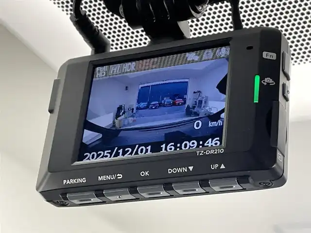 トヨタ アルファード Z 愛知県 2024(令6)年 1.8万km プラチナホワイトパールマイカ 純正１４型ナビ　独立ムーンルーフ　モデリスタエアロ　モデリスタマフラー　ユニバーサルステップ　デジタルインナーミラー　黒革　シートヒーター　前後ドラレコ　セーフティセンス　衝突軽減　追従クルコン　ＢＳＭ　ワイヤレス充電　ナノイーXエアコン　パワーバックドア　両側パワースライドドア　LEDオートライト　フォグランプ　コーナーセンサー　オットマン　ETC２．０　ステアリングヒーター　シートベンチレーション　コーナーセンサー　保証書　取説　ワンオーナー