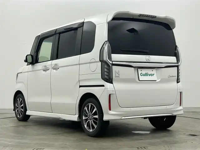 ホンダ Ｎ ＢＯＸ カスタム L 岡山県 2023(令5)年 2.3万km プラチナホワイトパール 純正ナビ　(VXM-224VFi)/【CD/DVD再生/BT/フルセグ/USB】/両側電動スライドドア/レーダークルーズコントロール/ビルトインＥＴＣ　/シートヒーター　前席/ＬＥＤヘッドライト　/バックカメラ/コーナセンサー　後　/オートハイビーム　/禁煙車/スペアキー×1/オートブレーキホールド/アイドリングストップ/シートバックテーブル/後席サンシェイド/ドアバイザー/ホンダセンシング