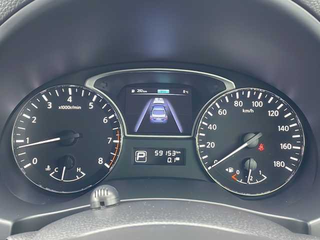 日産 ティアナ XL 富山県 2016(平28)年 6万km ダークメタルグレー 純正SDナビ/フルセグ/バックカメラ/ETC/コーナーセンサー/衝突軽減ブレーキ/革巻きステアリング/パワーシート/スペアキー/LEDヘッドライト