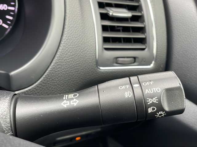 日産 ティアナ XL 富山県 2016(平28)年 6万km ダークメタルグレー 純正SDナビ/フルセグ/バックカメラ/ETC/コーナーセンサー/衝突軽減ブレーキ/革巻きステアリング/パワーシート/スペアキー/LEDヘッドライト