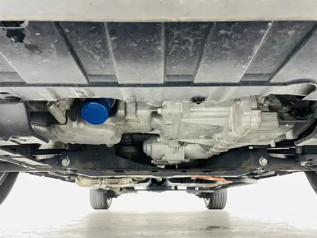 ホンダ ヴェゼル ハイブリッド Z ホンダセンシング 福島県 2018(平30)年 6.8万km ミッドナイトブルービームM ホンダセンシング/・衝突軽減ブレーキシステム/・路外逸脱抑制機能/・アダプティブクルーズコントロール/社外ナビゲーション/・型式：CN-E320D/・BluetoothTVCD/・バックカメラ/・ETC/前方ドライブレコーダー/プッシュスタート/・スマートキー/・スペアキー/電子パーキング/・オートホールド/革巻きステアリング/・ステアリングスイッチ/電動格納ミラー/ドアバイザー/純正フロアマット/LEDライト/・フォグライト