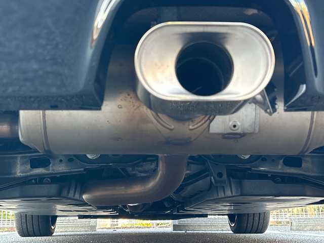 トヨタ ＧＲカローラ RZ 静岡県 2023(令5)年 0.9万km プラチナホワイトパールマイカ ~6MT＆4WD~/ユーザー買取車両/ワンオーナー/純正ナビ/　【BT/地デジフルセグTV/Miracast】/純正LEDヘッドライト/純正18インチAW/レーダークルーズコントロール/レーンキープアシスト/GR専用キャリパー/GR専用フロアマット/ハーフレザーシート/シートヒーター/ステアリングヒーター/バックカメラ/置くだけ充電/USBタイプCポート/スマートキー/プッシュスタート/新車時保証書/取扱説明書/スペアキー×1