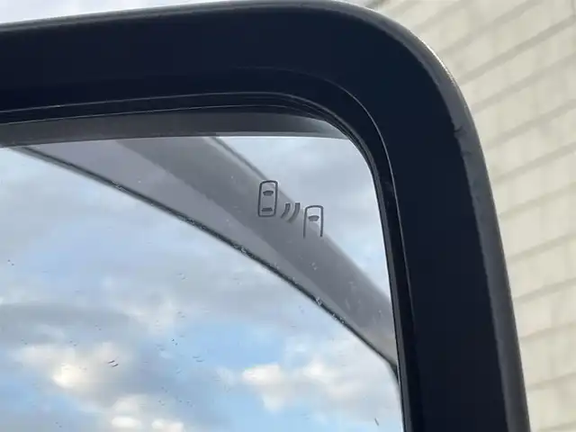 三菱 デリカＤ：５ P 福岡県 2022(令4)年 0.5万km グラファイトグレーメタリック/ブラックマイカ ALPINE11型ナビ(フルセグTV/CD/DVD/BT)/全方位/オートホールド/ブラインドスポット/クルコン/ドラレコ/両側電動/電動リア/ETC/シートヒーター/ハンドルヒーター/USB/純正LED/純正アルミホイール/スペアキー/スマートキー/プッシュスタート