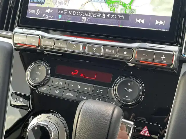 三菱 デリカＤ：５ P 福岡県 2022(令4)年 0.5万km グラファイトグレーメタリック/ブラックマイカ ALPINE11型ナビ(フルセグTV/CD/DVD/BT)/全方位/オートホールド/ブラインドスポット/クルコン/ドラレコ/両側電動/電動リア/ETC/シートヒーター/ハンドルヒーター/USB/純正LED/純正アルミホイール/スペアキー/スマートキー/プッシュスタート