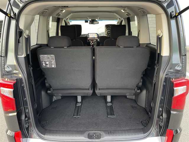 三菱 デリカＤ：５ P 福岡県 2022(令4)年 0.5万km グラファイトグレーメタリック/ブラックマイカ ALPINE11型ナビ(フルセグTV/CD/DVD/BT)/全方位/オートホールド/ブラインドスポット/クルコン/ドラレコ/両側電動/電動リア/ETC/シートヒーター/ハンドルヒーター/USB/純正LED/純正アルミホイール/スペアキー/スマートキー/プッシュスタート