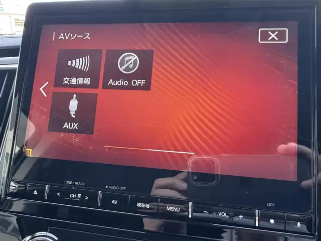 三菱 デリカＤ：５ P 千葉県 2020(令2)年 1.1万km ウォームホワイトP/スターリングシルバーM ケイワークスクルーズ/ポップアップルーフ/座席回転ユニット/車両ヒーティングシステム/JAOSグリル／Fガード／リアラダー/マットガード/POWERTITE/外部電源システム/バッテリーモニター/純正10.1型ナビ/フルセグTV/Bluetooth/全方位カメラ/フロント/サイドカメラ/両側電動スライドドア/前後ドライブレコーダー/社外レーダー/LEDライト/ETC/保証書・各種取説・適合証明書等有り