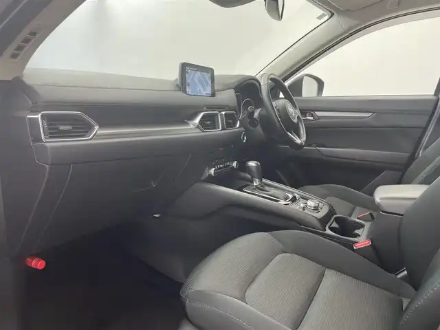 マツダ ＣＸ－５ XD Lパッケージ 滋賀県 2020(令2)年 5.4万km マシーングレープレミアムM 純正10型ナビ/（CD/DVD/BT/TV）/全方位カメラ/ETC/シートヒーター/衝突被害軽減ブレーキ/レーダークルーズコントロール/ブラインドスポットモニター/レーンキープアシスト/パワーシート/アイドリングストップ/ウィンカーミラー/プッシュスタート/パワーシート/ステアリングスイッチ/ポジションメモリー/電動パーキング/純正アルミ付きサマータイヤ４本