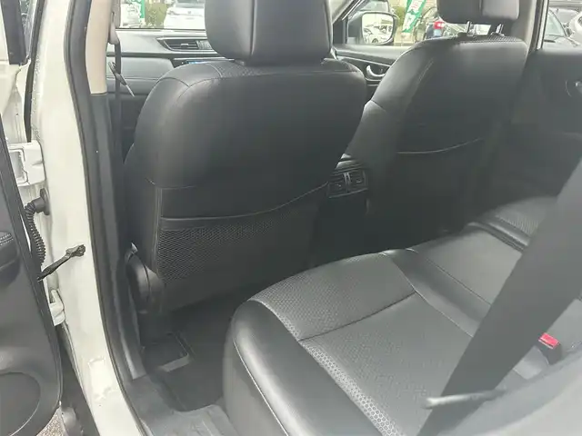 日産 エクストレイル 20Xi 鳥取県 2018(平30)年 4.8万km ブリリアントホワイトパール エマージェンシーブレーキ/プロパイロット/4WD/純正9型ナビ【MM518D-L】/・CD/DVD/Blu-ray/・Bluetooth/・フルセグ/全方位モニター/デジタルインナーミラー/スマートキー/プッシュスタート/純正ドライブレコーダー /パワーバックドア/ETC/レーダークルーズ コントロール/カプロンシート/純正18AW/前後誤発進抑制機能/電動パーキング