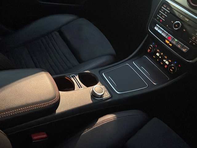 メルセデス・ベンツ ＣＬＡ２５０ シュポルト 4MATIC 福島県 2016(平28)年 6.3万km カルサイトホワイト /純正ナビ/地デジTV//純正CD/DVD/Bluetooth//バックカメラ//レーダーセーフティパッケージ//ハーフレザーシート//シートヒーター//純正18インチAW//パドルシフト//キーレスゴー//スマートキー//スペアキー