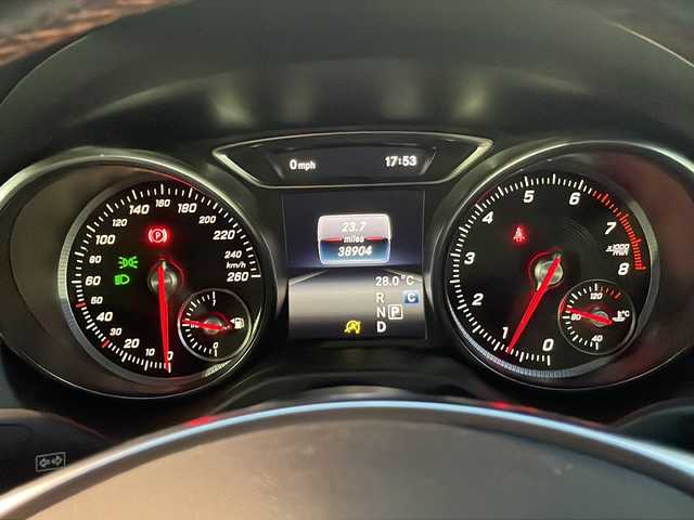 メルセデス・ベンツ ＣＬＡ２５０ シュポルト 4MATIC 福島県 2016(平28)年 6.3万km カルサイトホワイト /純正ナビ/地デジTV//純正CD/DVD/Bluetooth//バックカメラ//レーダーセーフティパッケージ//ハーフレザーシート//シートヒーター//純正18インチAW//パドルシフト//キーレスゴー//スマートキー//スペアキー