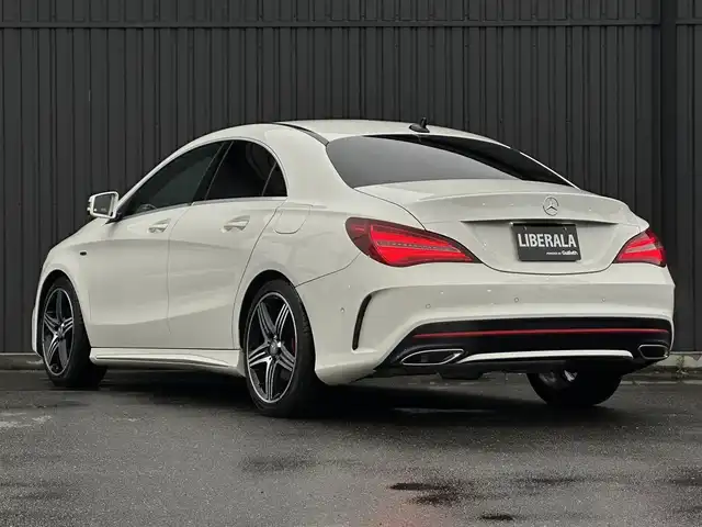 メルセデス・ベンツ ＣＬＡ２５０ シュポルト 4MATIC 福島県 2016(平28)年 6.3万km カルサイトホワイト レーダーセーフティパッケージ/パナメリカーナグリル/純正ナビ/バックカメラ/AppleCarPlay/フルセグTV/キーレスゴー/黒ハーフレザーシート/パワーシート/シートヒーター/ETC/ダイナミックセレクト/コーナーセンサー/アイドリングストップ/パドルシフト/純正18インチAW/取扱説明書/保証書/スペアキー