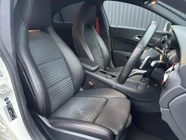 メルセデス・ベンツ ＣＬＡ２５０ シュポルト 4MATIC 福島県 2016(平28)年 6.3万km カルサイトホワイト レーダーセーフティパッケージ/パナメリカーナグリル/純正ナビ/バックカメラ/AppleCarPlay/フルセグTV/キーレスゴー/黒ハーフレザーシート/パワーシート/シートヒーター/ETC/ダイナミックセレクト/コーナーセンサー/アイドリングストップ/パドルシフト/純正18インチAW/取扱説明書/保証書/スペアキー