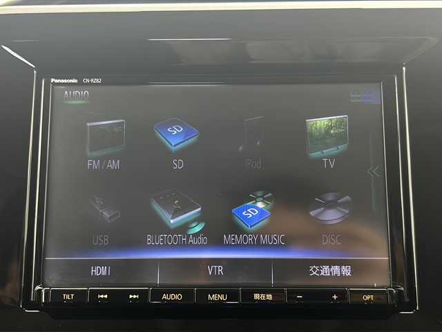 スズキ ソリオ バンディット HV MV 秋田県 2024(令6)年 0.1万km未満 ピュアホワイトP 4WD/スズキセーフティサポート/両側パワースライドドア/社外SDナビ/フルセグTV/Bluetooth/CD/DVD/ヘッドアップディスプレイ/レーダークルーズコントロール/レーンキープアシスト/横滑り防止装置/前席シートヒーター/ＬＥＤヘッドライト/ＬＥＤフォグランプ/オートライト/オートハイビーム/後席サンシェード/スリムサーキュレーター/純正アルミホイール/スマートキー/スペアキー