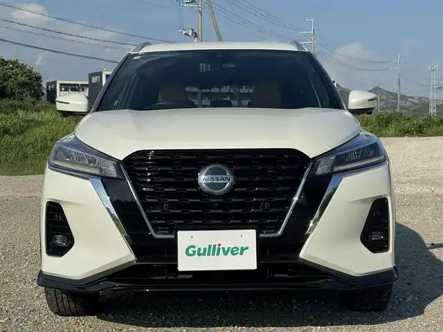 日産 キックス X ツートーンインテリアED 兵庫県 2021(令3)年 3.5万km ブリリアントホワイトパール 純正9インチナビ/全方位モニター/デジタルインナーミラー/ETC/純正OPフルエアロ(F/S/RU/R)/Bluetooth接続可/フルセグTV/レザーシート(黒/オレンジ)/プロパイロット/ステリモ/AUTOライト/ステアリングヒーター
