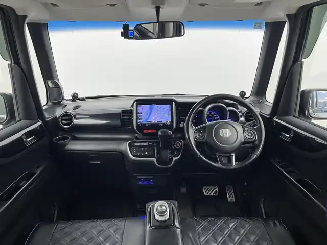 ホンダ Ｎ ＢＯＸ カスタム G ターボSSパッケージ 大分県 2014(平26)年 10.1万km クリスタルブラックパール 社外SDナビ/（フルセグ/Bluetooth/CD/DVD)/バックカメラ/クルーズコントロール/両側パワースライドドア/前方ドライブレコーダー/パドルシフト/ステアリングスイッチ/黒革調シートカバー/スマートキー・プッシュスタート/純正アルミホイール/保証書・取扱説明書