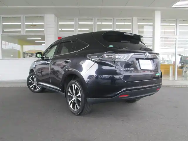 トヨタ ハリアー プレミアム アドバンスド スタイルモーヴ 千葉県 2015(平27)年 12.4万km スパークリングブラックパールクリスタルシャイン 純正メーカーナビ、フルセグTV/パノラミックビューモニター/純正オーディオ【DVD/CD/BT/SD/USB/LEDヘッドライト&LEDフォグ/JBLサウンドシステム/プリクラッシュセーフティ/レーダークルーズコントロール/レーンキープアシスト/クリアランスソナー/ウッドコンビステアリング/ナビ連動ステアリングスイッチ/パワーバックドア/ハーフレザーシート/運転席シートメモリ/前席シートヒーター&パワーシート/ETC/取扱説明書/ナビ取扱説明書/新車時保証書