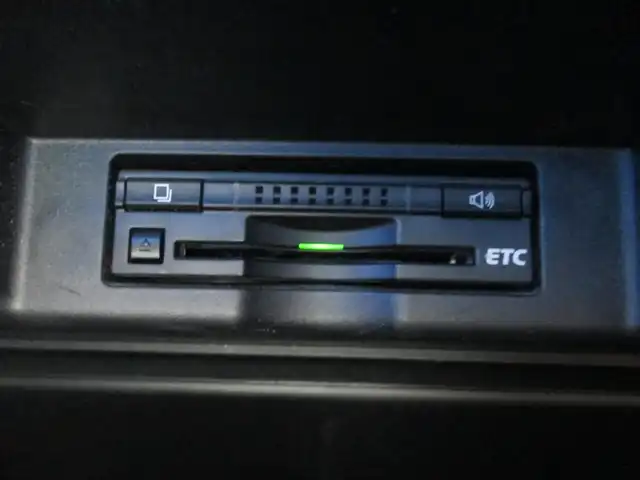 トヨタ ハリアー プレミアム アドバンスド スタイルモーヴ 千葉県 2015(平27)年 12.4万km スパークリングブラックパールクリスタルシャイン 純正メーカーナビ、フルセグTV/パノラミックビューモニター/純正オーディオ【DVD/CD/BT/SD/USB/LEDヘッドライト&LEDフォグ/JBLサウンドシステム/プリクラッシュセーフティ/レーダークルーズコントロール/レーンキープアシスト/クリアランスソナー/ウッドコンビステアリング/ナビ連動ステアリングスイッチ/パワーバックドア/ハーフレザーシート/運転席シートメモリ/前席シートヒーター&パワーシート/ETC/取扱説明書/ナビ取扱説明書/新車時保証書