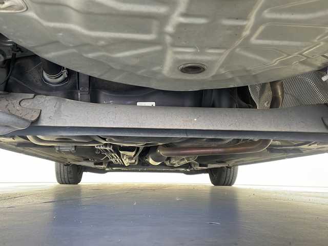 日産 ノート X 栃木県 2017(平29)年 3.1万km ダークメタルグレー 純正ナビ/（BT/CD/DVD/フルセグ/AM/FM)/バックカメラ/衝突軽減システム/車線逸脱抑制機能/横滑り防止/アイドリングストップ/ETC/ドライブレコーダー/電動格納ミラー/社外フロアマット/ステアリングスイッチ/AAC/オートライト/プッシュスタート/スマートキー/スペアキー