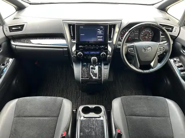 トヨタ アルファード S タイプゴールド 滋賀県 2021(令3)年 3.9万km ブラック ガソリン/2WD(FF)/CVT/モデリスタエアロ/後席モニター/両側パワースライドドア/９インチディスプレイオーディオ/(FM/AM/CD/DVD/フルセグ/Bluetooth)/ETC/前後ドライブレコーダー/バックカメラ/ＴｏｙｏｔａＳａｆｅｔｙＳｅｎｓｅ/・プリクラッシュブレーキアシスト	/・踏み間違い防止アシスト/・レーンキープアシスト	/・レーダークルーズコントロール/・標識検知機能	/電動格納ミラー/電動リアゲート/電動パーキング/ブレーキホールド/革巻きステアリング/ステアリングスイッチ/オートライト/LEDヘッドライト/フロントフォグ/オートマチックハイビーム/フルオートエアコン/プッシュスタート/スマートキー/スペアキー/純正フロアマット