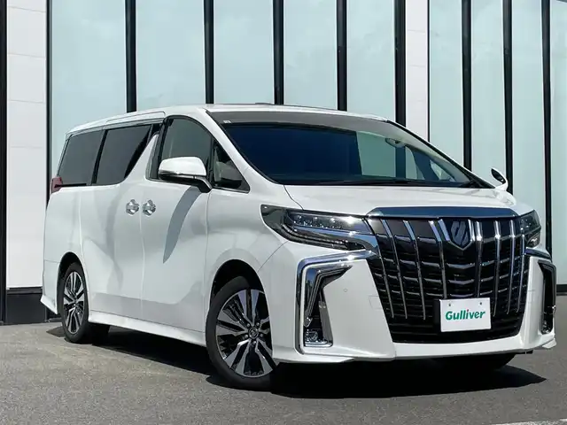 トヨタ アルファード S Cパッケージ 大阪府 2022(令4)年 4.9万km ホワイトパールクリスタルシャイン ツインムーンルーフ/純正９．８インチナビ　/   Bluetooth/USB　/衝突軽減ブレーキ/クリアランスソナー　/バックモニター　/１２．１インチ後席モニター　　/ブラインドスポットモニター 　/デジタルインナーミラー/パワーシート（運転席のみメモリー付き）/両側パワースライドドア/レーダークルーズコントロール/レーンキープアシスト　/エアシートヒーター/ステアリングヒーター　/電動リアゲート　/オートマチックハイビーム/前後ドライブレコーダー/純正18インチアルミホイール/プッシュスタート/スマートキー/ＥＴＣ　/三眼ＬＥＤ