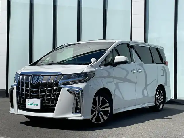 トヨタ アルファード S Cパッケージ 大阪府 2022(令4)年 4.9万km ホワイトパールクリスタルシャイン ツインムーンルーフ/純正９．８インチナビ　/   Bluetooth/USB　/衝突軽減ブレーキ/クリアランスソナー　/バックモニター　/１２．１インチ後席モニター　　/ブラインドスポットモニター 　/デジタルインナーミラー/パワーシート（運転席のみメモリー付き）/両側パワースライドドア/レーダークルーズコントロール/レーンキープアシスト　/エアシートヒーター/ステアリングヒーター　/電動リアゲート　/オートマチックハイビーム/前後ドライブレコーダー/純正18インチアルミホイール/プッシュスタート/スマートキー/ＥＴＣ　/三眼ＬＥＤ