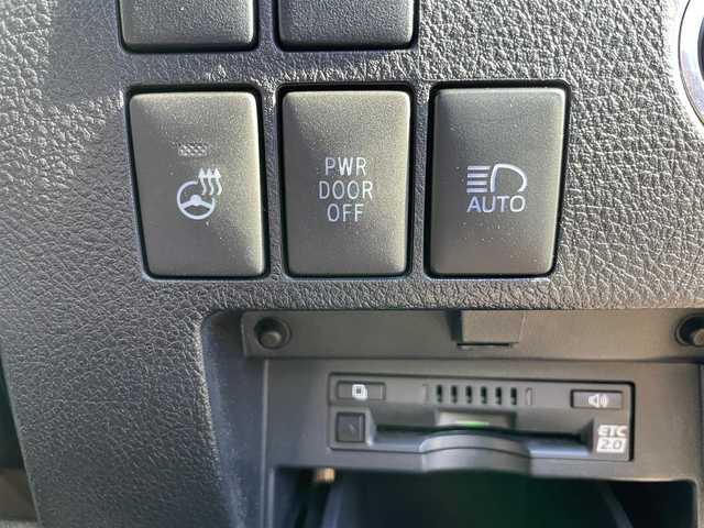 トヨタ アルファード S Cパッケージ 宮城県 2022(令4)年 4.9万km ホワイトパールクリスタルシャイン メーカー純正9.8インチナビ　/　（フルセグTV/Bluetooth/USB/HDMI）/純正12.1インチ後席モニター/ツインムーンルーフ　/バックカメラ　/ブラインドスポットモニター 　/デジタルインナーミラー/レザーシート（合皮）/　（エグゼクティブパワーシート/シートヒーター/ベンチレーション）/両側パワースライドドア/レーダークルーズコントロール　/ステアリングヒーター　/パワーバックドア/オートマチックハイビーム/前後ドライブレコーダー/純正18インチアルミホイール/ビルトインＥＴＣ2.0　/三眼ＬＥＤヘッドライト