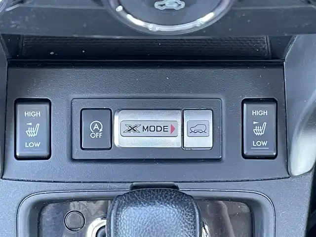 スバル フォレスター 2．0i－S アイサイト 島根県 2014(平26)年 6万km サテンホワイトパール 社外ナビ/アイドリングストップ/ウィンカーミラー/クルーズコントロール（追従走行あり）/ETC/プッシュスタート/CD/DVD/AAC/パドルシフト/取扱説明書/前方ドラレコ/レーンキープ/シートヒーター（D/N席）/純正AW