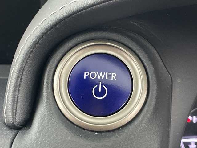 レクサス ＩＳ 300h バージョンL 愛知県 2014(平26)年 9.5万km マーキュリーグレーマイカ 禁煙車/純正7インチナビ/（AM/FM/フルセグTV/Bluetooth/CD/DVD）/バックカメラ/プリクラッシュセーフティ/レーダークルーズコントロール/ETC/ドライブレコーダー/本革シート/前席シートヒーター/前席シートベンチレーション/前席パワーシート/運転席シートメモリー/パドルシフト/リア電動サンシェード/純正18インチアルミホイール/スマートキー/スペアキー/（スマートキー1本/カードキー１枚）/プッシュスタート/LEDヘッドライト/オートライト/フロントフォグランプ/電動格納ミラー/純正フロアマット