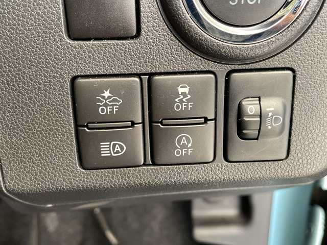 ダイハツ ミラ トコット G SA Ⅲ 愛知県 2018(平30)年 1.7万km サニーデイブルーメタリック SDナビ/全方位カメラ/シートヒーター/バックカメラ/コーナーセンサー/LEDヘッドライト/オートマチックハイビーム/ドライブレコーダー/衝突軽減システム/フルセグ/CD DVD/Bluetooth/ステアリングスイッチ/スマートキー/プッシュスタート