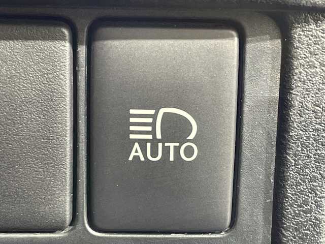 レクサス ＲＣ 350 Fスポーツ 神奈川県 2014(平26)年 6.7万km ブラック レクサスセーフティシステム/純正ナビ/・BT/フルセグTV/CD/DVD/SD/BD/USB/AUX/バックカメラ/赤革シート/パワーシート(D/N)/シートヒーター(D/N)/ベンチレーション(D/N)/メモリシート(D)/ECO/SPORT/SPORT+モード/SNOWモード/ドライブレコーダ/ビルトインETC/ブラインドスポットモニター/自動防眩ミラー/革巻きステアリング/ステアリングスイッチ/パドルシフト/Autoライト/コーナーセンサー/LEDヘッドライト/フォグランプ/スマートキー/プッシュスタートボタン/電動格納ミラー/ウィンカーミラー/純正フロアマット/純正19インチアルミホイール