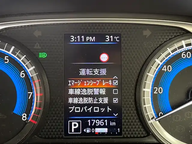 車両画像12