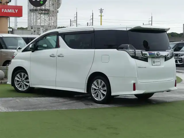 トヨタ ヴェルファイア Z Aエディション 千葉県 2017(平29)年 6.5万km ホワイトパールクリスタルシャイン 両側パワースライドドア/9インチ社外メモリーナビ/地デジTV/【DVD/CD再生機能　Bluetooth接続】/バックカメラ/革巻きステアリング/ステアリングスイッチ/ETC/LEDヘッドライト/フォグライト/ウインカーミラー/クリアランスソナー/純正18インチアルミホイル/サイド/カーテンエアバッグ/スマートキー