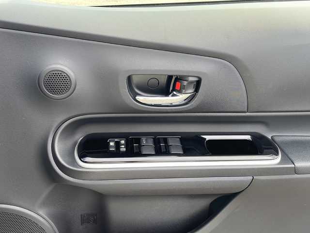 トヨタ アクア G ブラックソフトレザーセレ 福岡県 2015(平27)年 16.9万km ライムホワイトパールクリスタルシャイン ディーラーオプションメモリナビ/NSZTY64T/フルセグTV/BT接続/レーダークルーズコントロール/シートヒーター/バックカメラ/ビルトインETC/オートライト/純正フロアマット/純正ドアバイザー/純正16インチアルミホイール/スマートキー/プッシュスタート