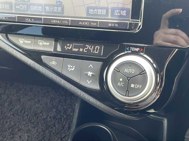 トヨタ アクア G ブラックソフトレザーセレ 福岡県 2015(平27)年 16.9万km ライムホワイトパールクリスタルシャイン ディーラーオプションメモリナビ/NSZTY64T/フルセグTV/BT接続/レーダークルーズコントロール/シートヒーター/バックカメラ/ビルトインETC/オートライト/純正フロアマット/純正ドアバイザー/純正16インチアルミホイール/スマートキー/プッシュスタート