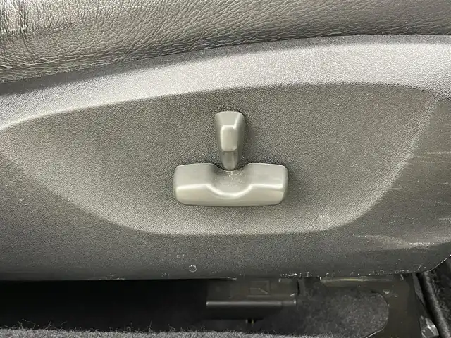 スバル エクシーガ エアブレイク 岡山県 2014(平26)年 6万km クリスタルホワイトP ガラスルーフ　/７Ｖ型ＳＤナビ(CN-R300WD)/【Bluetooth/フルセグ/CD/DVD　】　/バックカメラ　/4WD/レーダークルーズコントロール　/パドルシフト　　/ハーフレザーシート/衝突軽減ブレーキ/純正アルミホイール/HIDヘッドライト/フォグランプ/アイドリングストップ