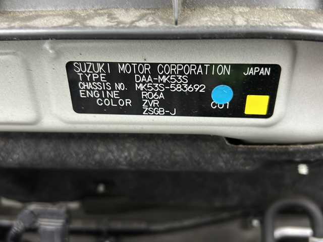 スズキ スペーシア カスタム HYBRID GS 三重県 2018(平30)年 5.2万km ピュアホワイトP 禁煙車/Pionner７インチSDナビ/・Ｂｌｕｅｔｏｏｔｈ・ＣＤ／ＤＶＤ・フルセグ/後付けデジタルインナーミラー（録画機能あり）/片側パワスラ/衝突軽減ブレーキ/レーンキープアシスト/バックカメラ/シートヒーター/ＥＴＣ/コーナーセンサー/AUTOライト/オートマチックハイビーム/LEDヘッドライト/ステアリングスイッチ